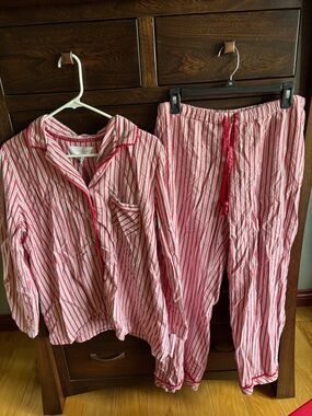 VS pjs
